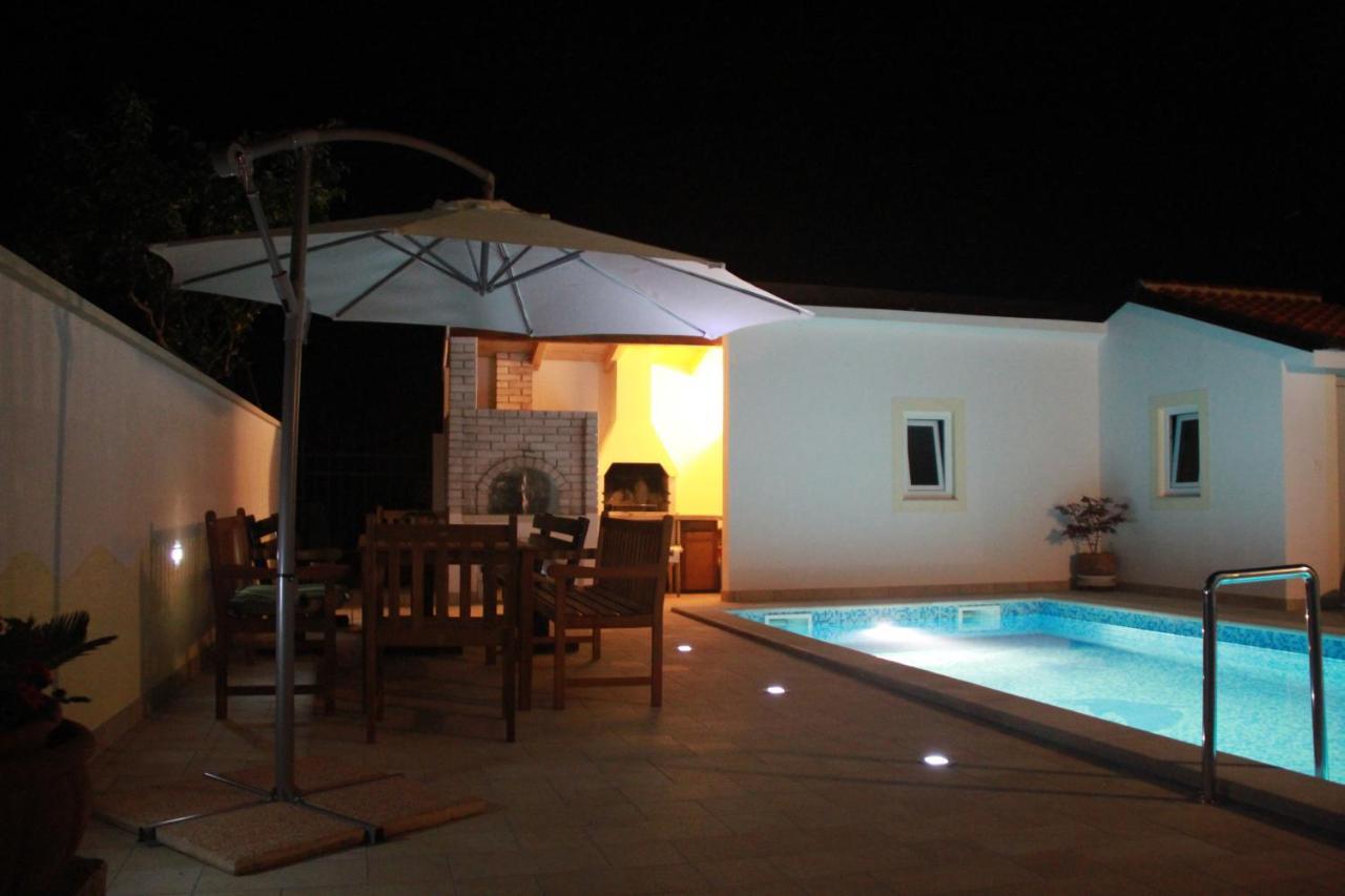 Apartment Mia Vinkuran Εξωτερικό φωτογραφία